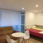 Pasaje La Camboria 公寓 *